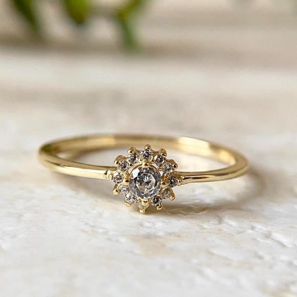 Dainty 14k Gold Plated Sunburst Ring 925 Sterling Silver Celestial CZ Ring - Picture 1 of 3